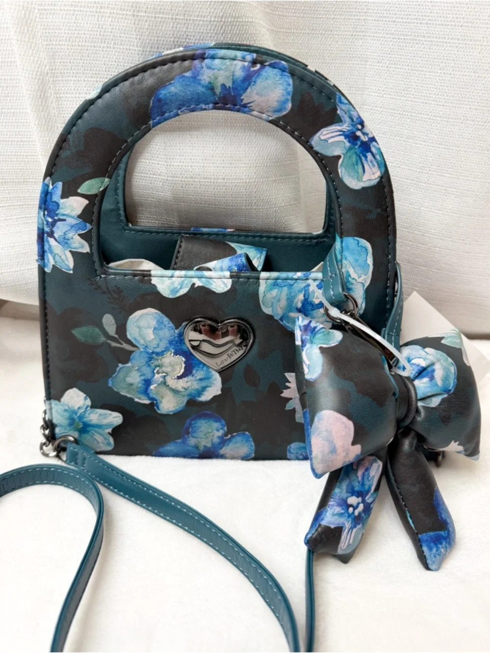 NWT Betsey Johnson Blue Floral Mini Crossbody Satchel Bow Heart Charm Bag - Picture 2 of 4